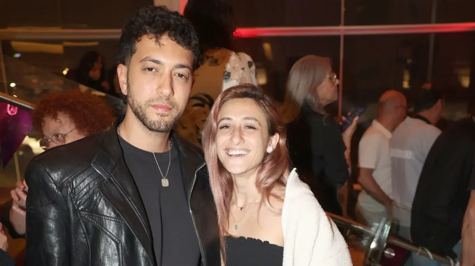 ענבל ביבי ובן הזוג רועי קורנבלום