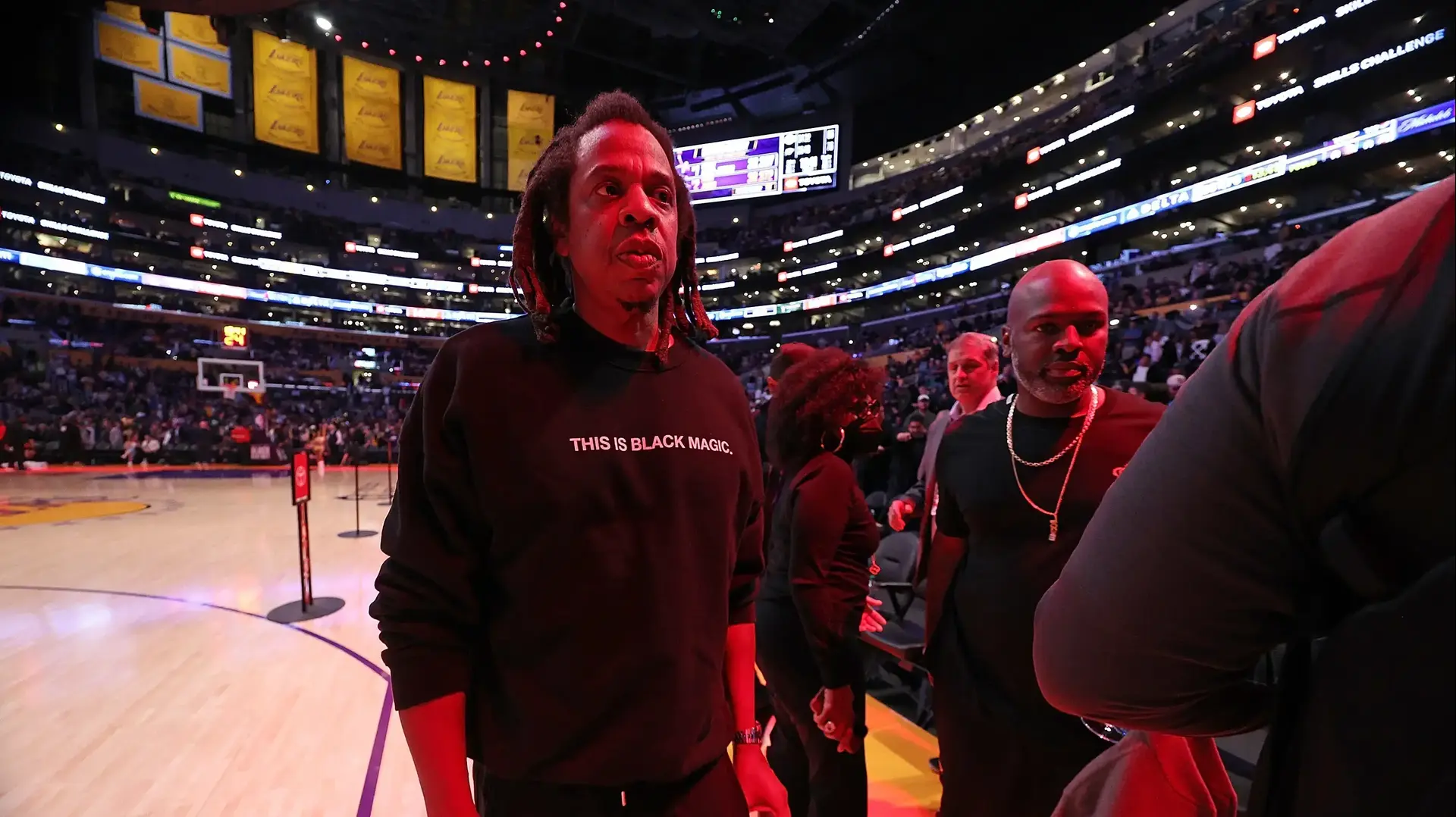 הראפר ג'יי-זי במשחק NBA, פברואר 2023