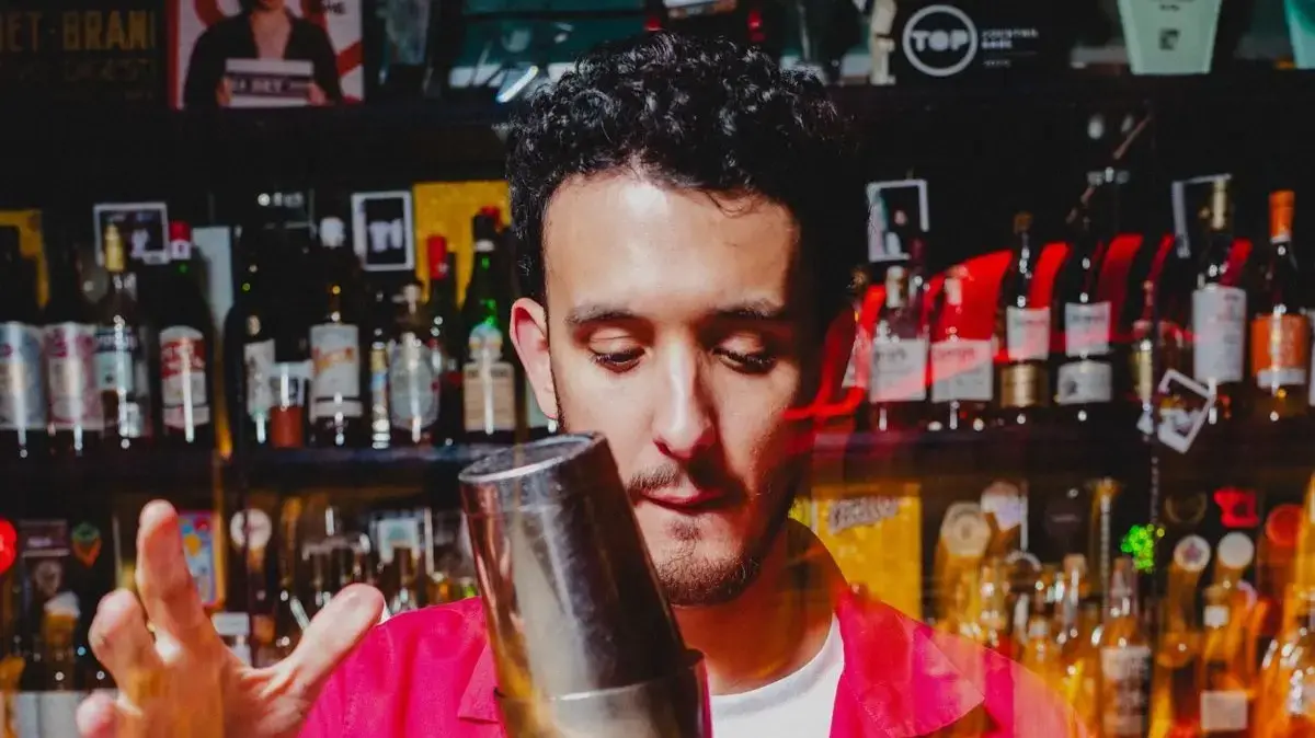 חוזה מנדז