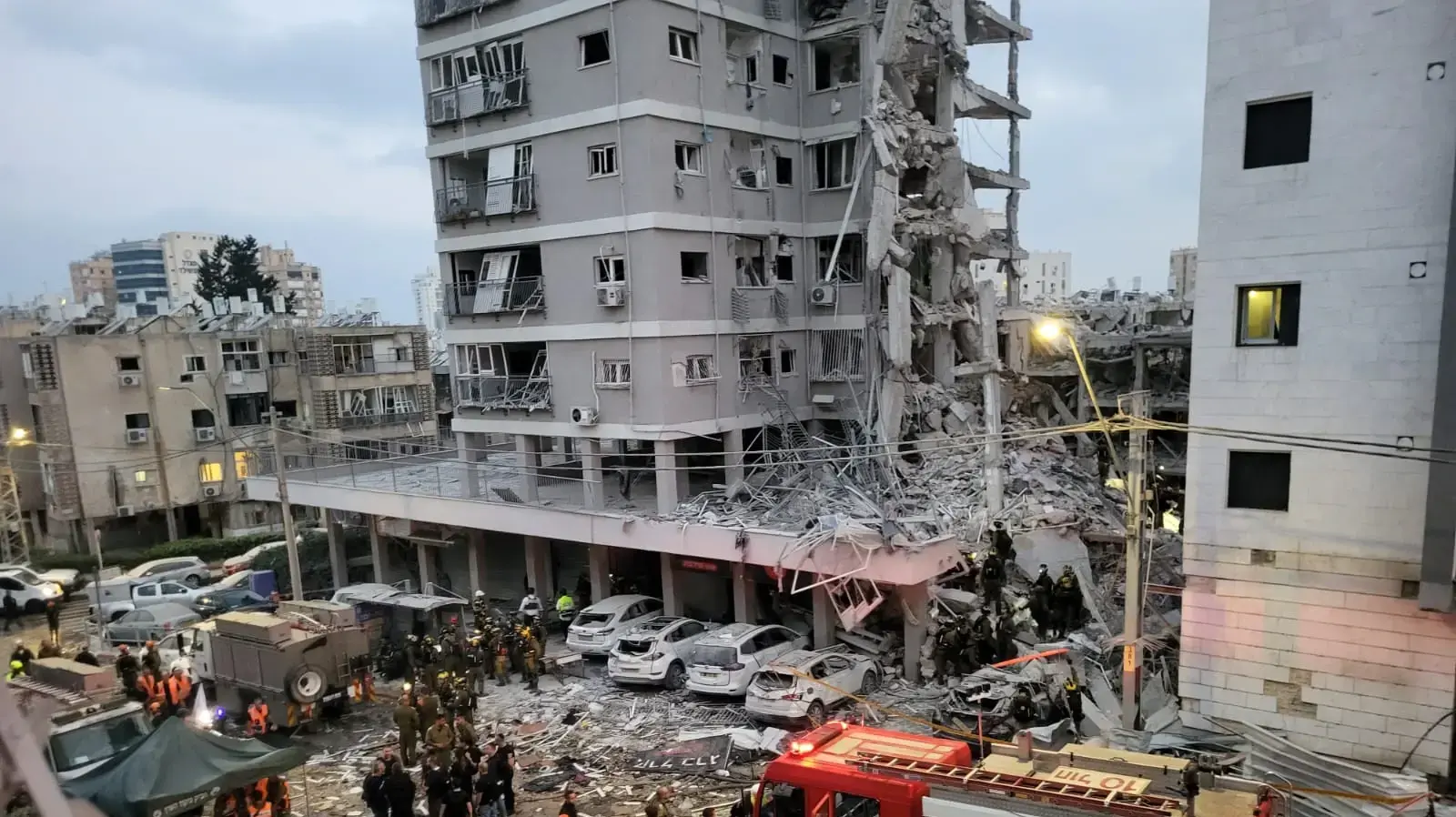 פגיעה ישירה בבנין משיגור טילים מאיראן, 15 ביוני 2025