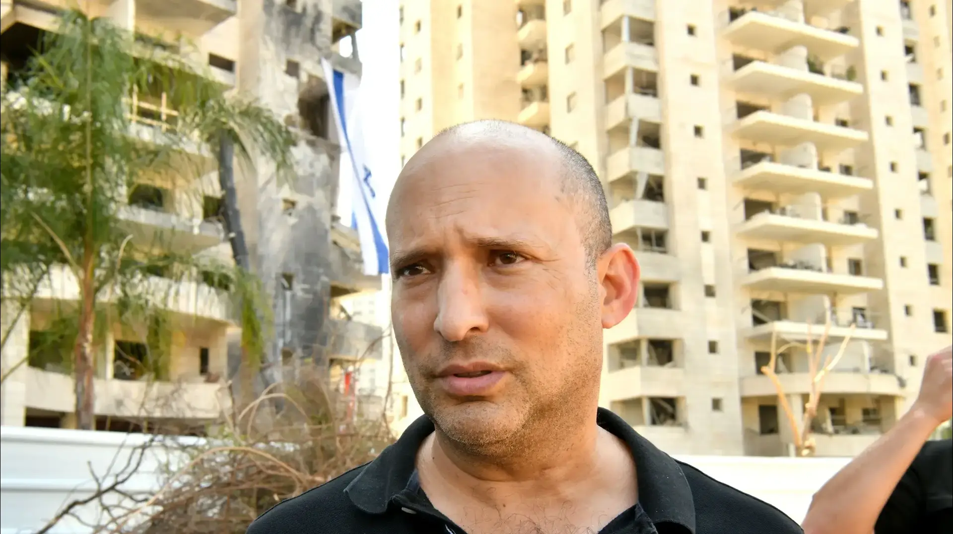 הבניין שנפגע מטיל איראני, פתח תקווה.