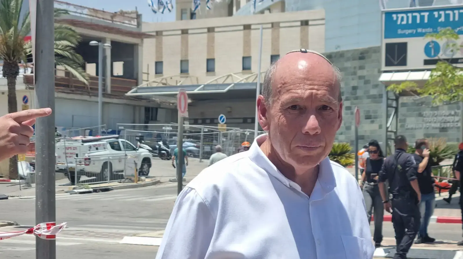מבקר המדינה מתניהו אנגלמן בזירה בסורוקה. 19 ביוני 2025