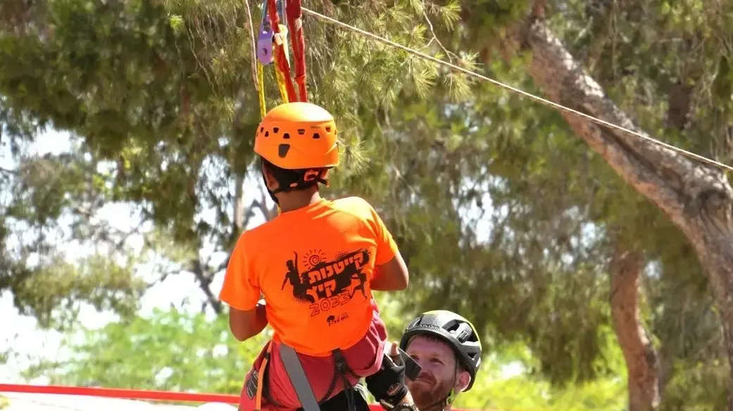 מחנה קיץ אתגרים מחנה קיץ אתגרים