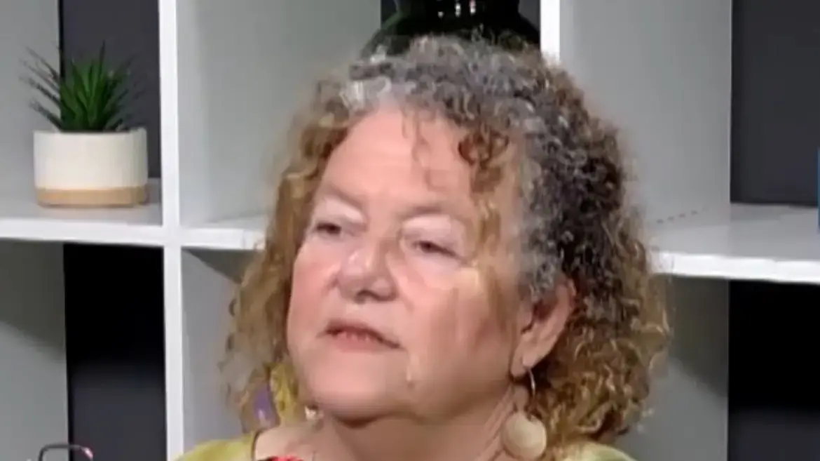 לאה שבת מתארחת בפודקאסט של אבי שושן