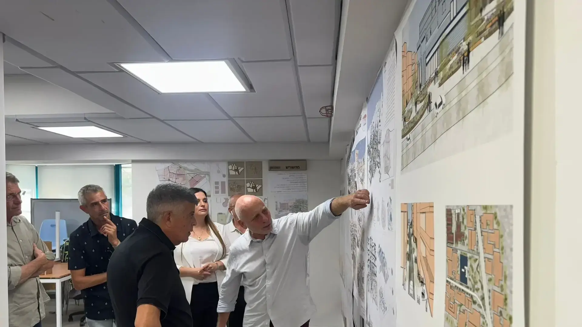 תערוכת פרויקטים לתכנון אורבני באופקים