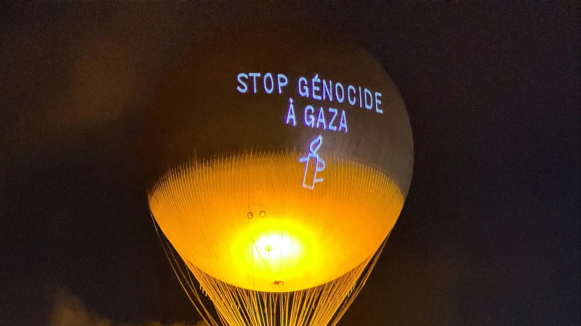 מחאה פרו פלסטינית על הבלון האולימפי, לציון שנה לאולימפיאדת פריז
