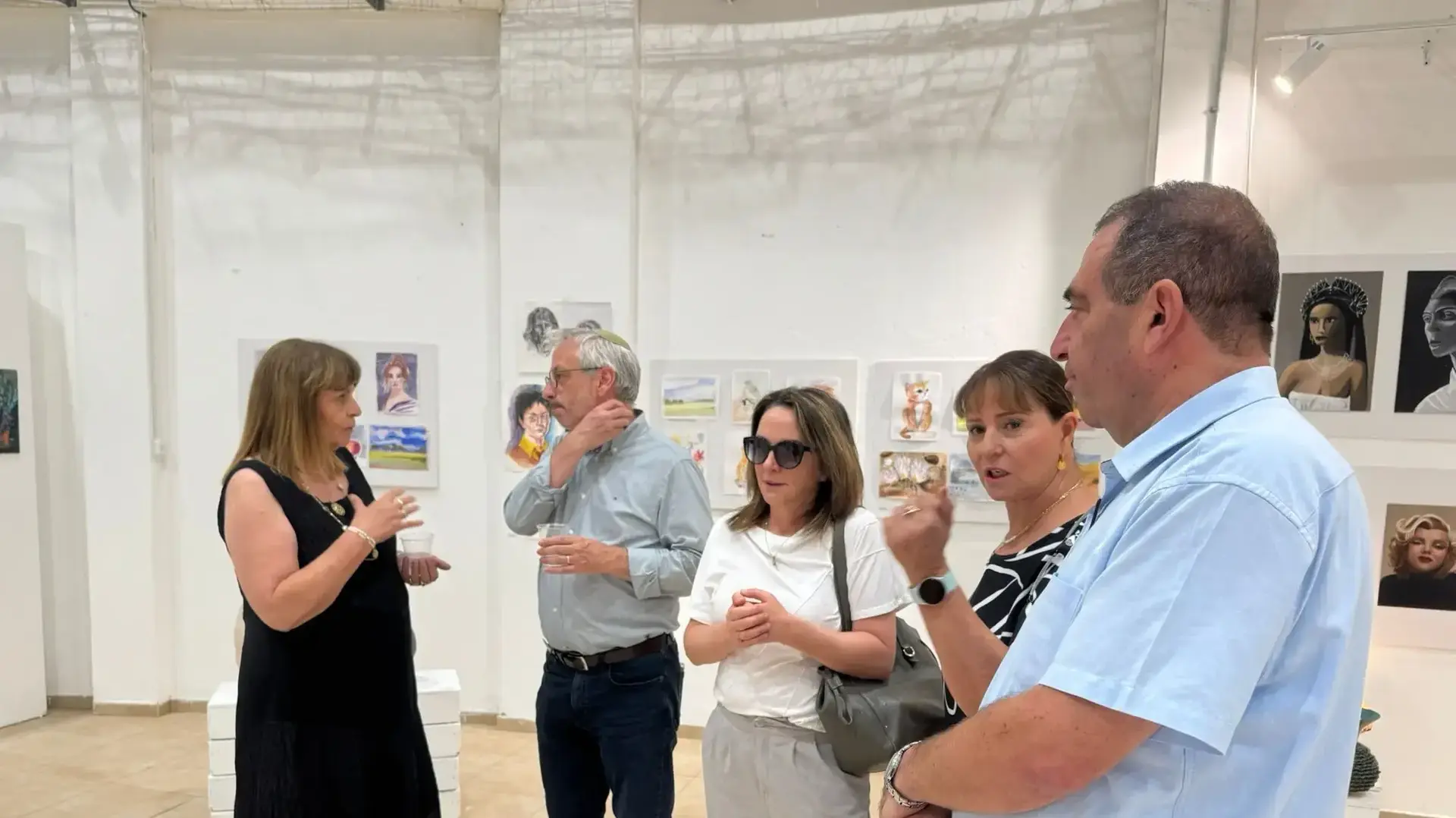 מנכ"ל מפעל הפיס בביקור בעמותה לקידום פרויקטים במכללת קיי בבאר שבע