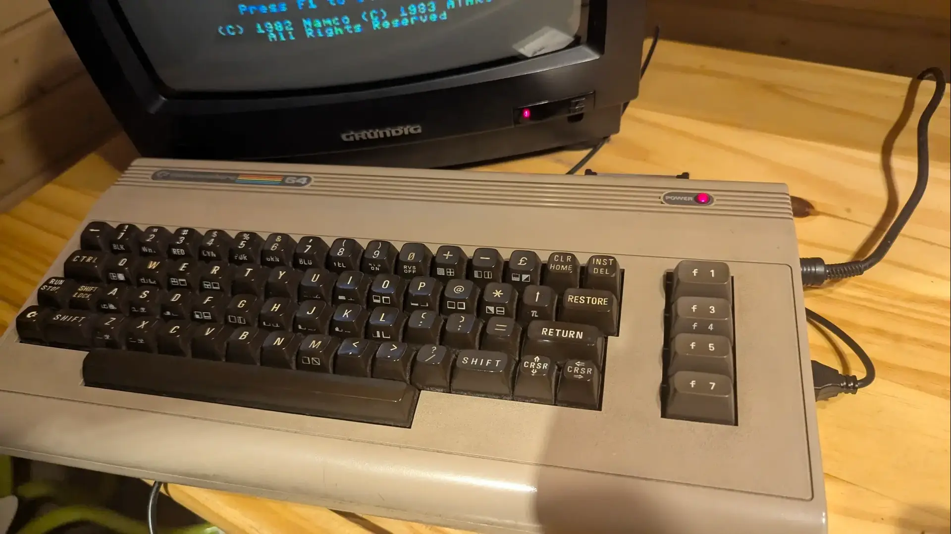 קומודור 64
