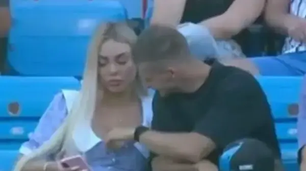 אוהדים במשחק של זוריה לוהנסק נגד צ'רקאסי