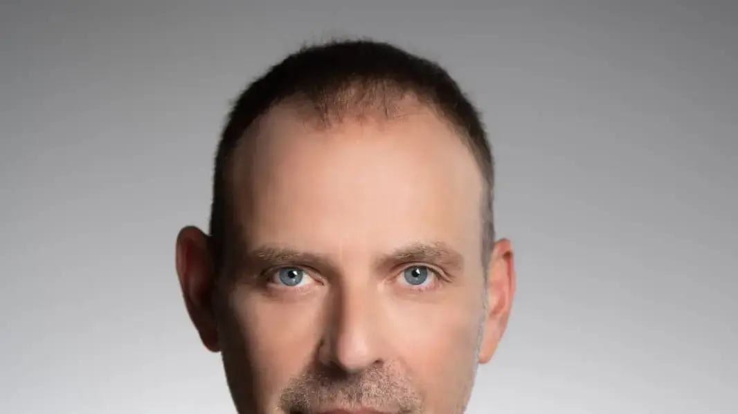 אילן סיגל אילן סיגל