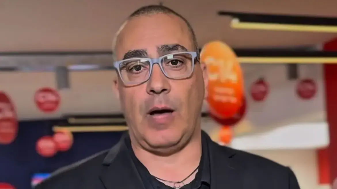 נועם אמיר