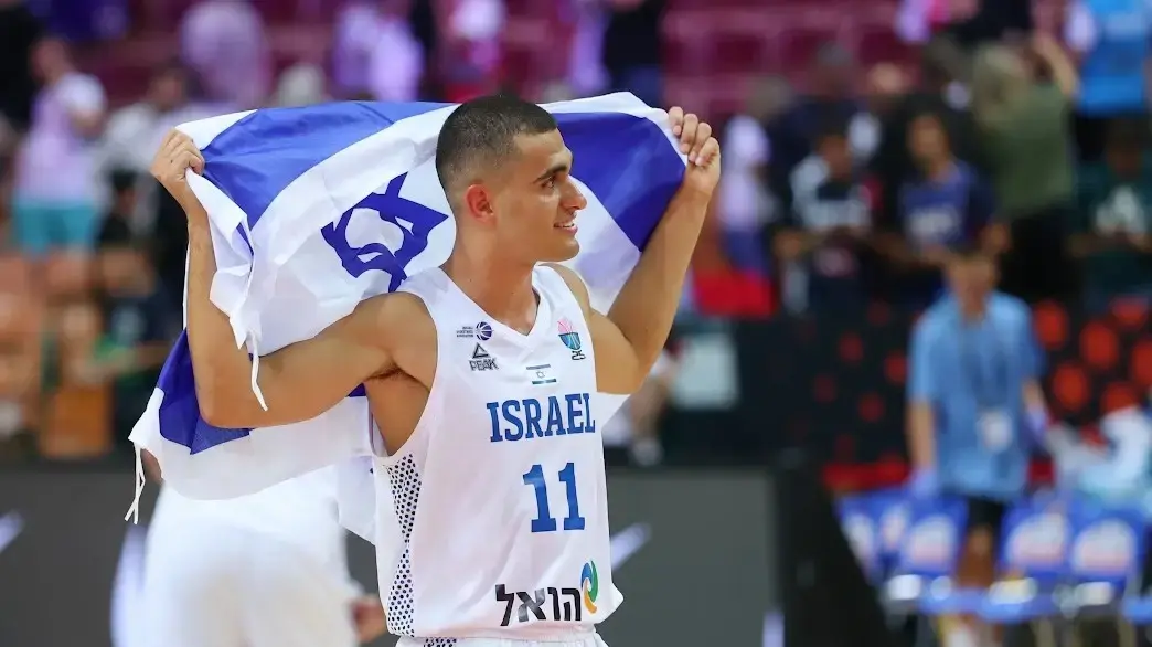 ים מדר, נבחרת ישראל בכדורסל