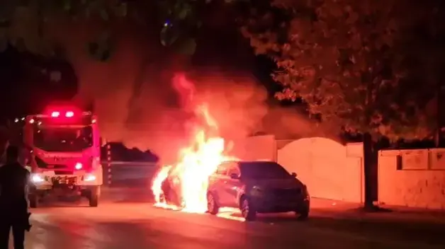 הצתת הרכבים ביישוב עומר