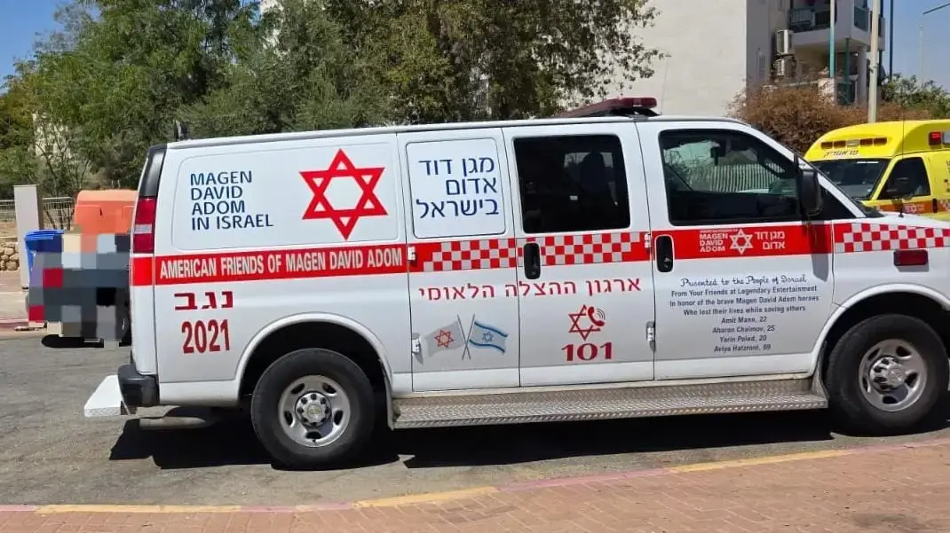 אמבולנס מד"א בזירה בבאר שבע
