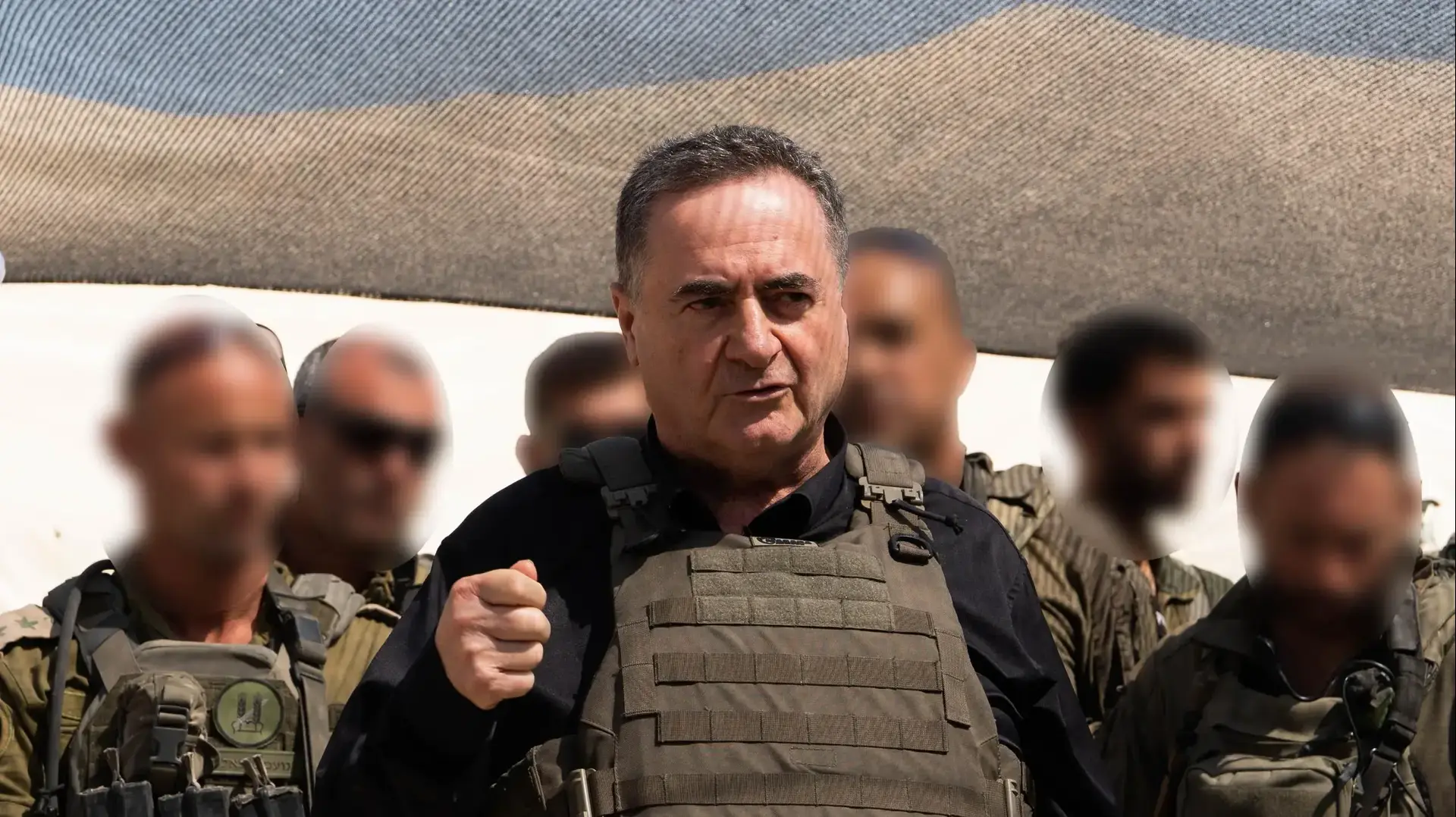 שר הביטחון ישראל כ"ץ ביקר ברצועת עזה, ביחד עם מפקד פיקוד דרום, אלוף יניב עשור, מפקד אוגדה 99, תא"ל יואב ברונר, 10 בספטמבר 2025 שר הביטחון ישראל כ"ץ ביקר ברצועת עזה, ביחד עם מפקד פיקוד דרום, אלוף יניב עשור, מפקד אוגדה 99, תא"ל יואב ברונר, 10 בספטמבר 2025