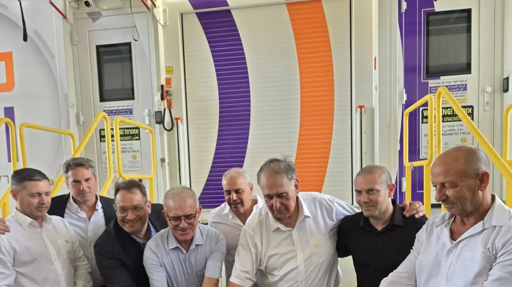 ניידת MRI חדשנית של מור אינסייד מקבוצת כללית נחנכה באצטדיון סמי עופר בחיפה