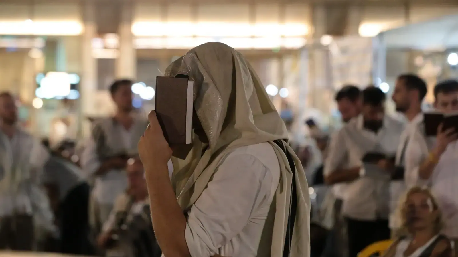 ערב יום כיפור, תל אביב, 1 באוקטובר 2025