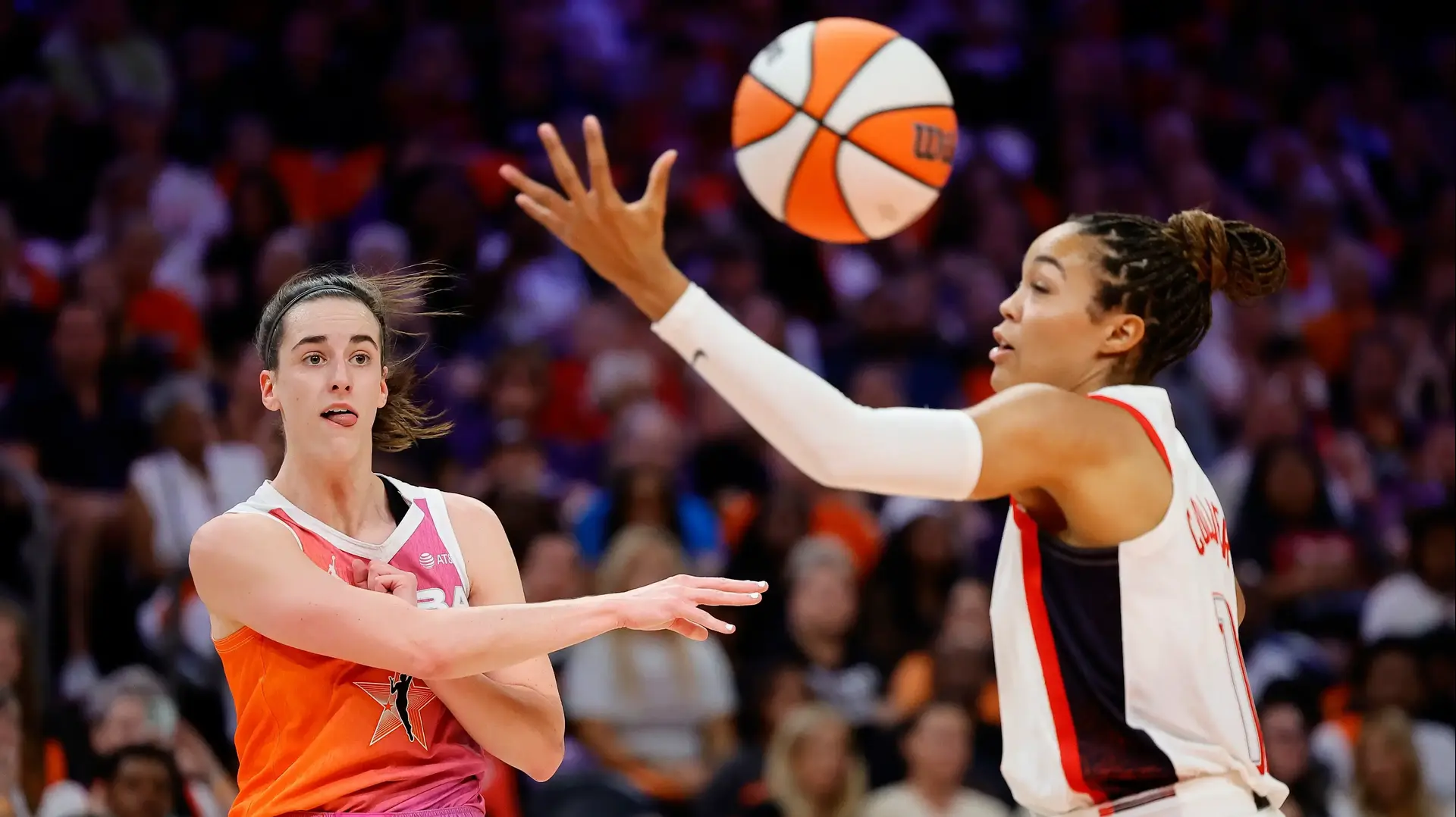 שחקניות ה-WNBA נאפיסה קולייר, קייטלין קלארק שחקניות ה-WNBA נאפיסה קולייר, קייטלין קלארק