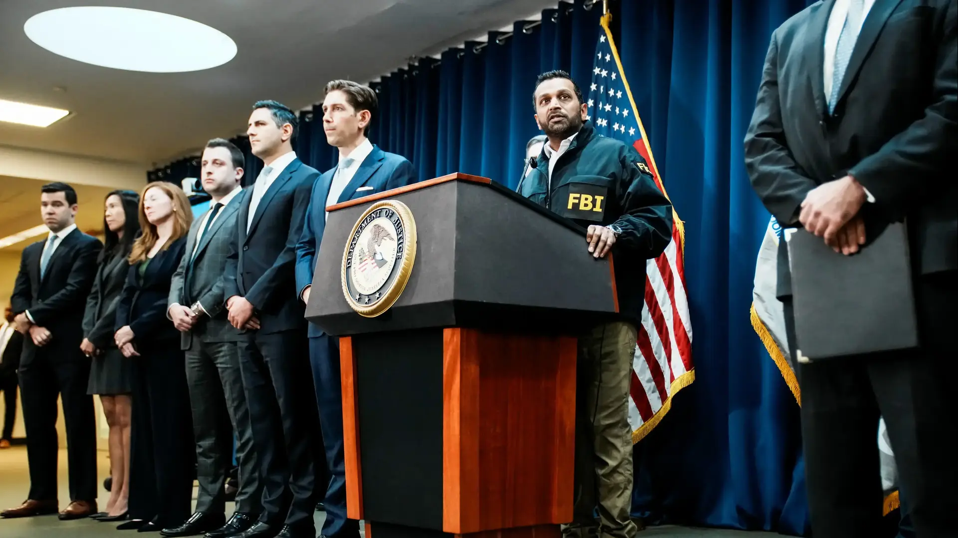 מסיבת עיתונאים של ה-FBI אחרי פרשת ההימורים ב-NBA מסיבת עיתונאים של ה-FBI אחרי פרשת ההימורים ב-NBA