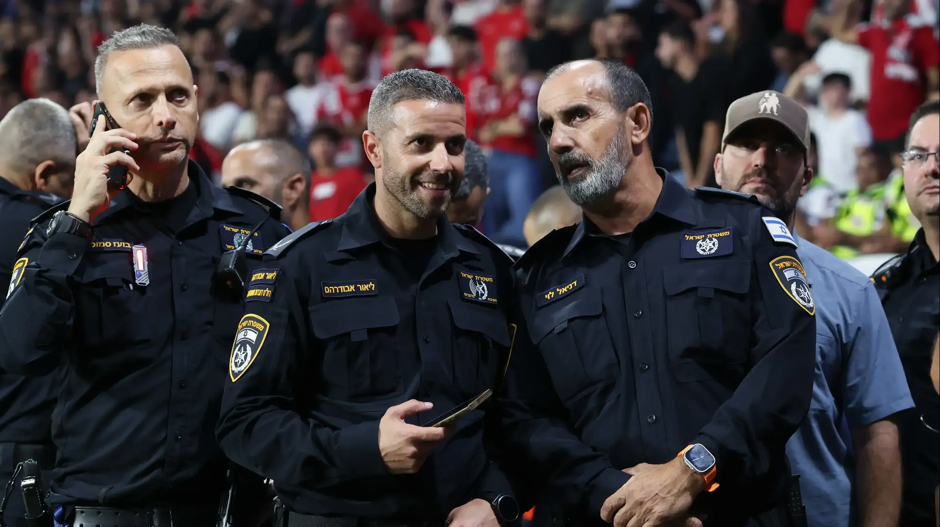 מפכ"ל המשטרה דני לוי, ראש חטיבת הדוברות של המשטרה ליאור אבודרהם, מפקד מרחב כרמל בועז סמוכה, גמר גביע הטוטו