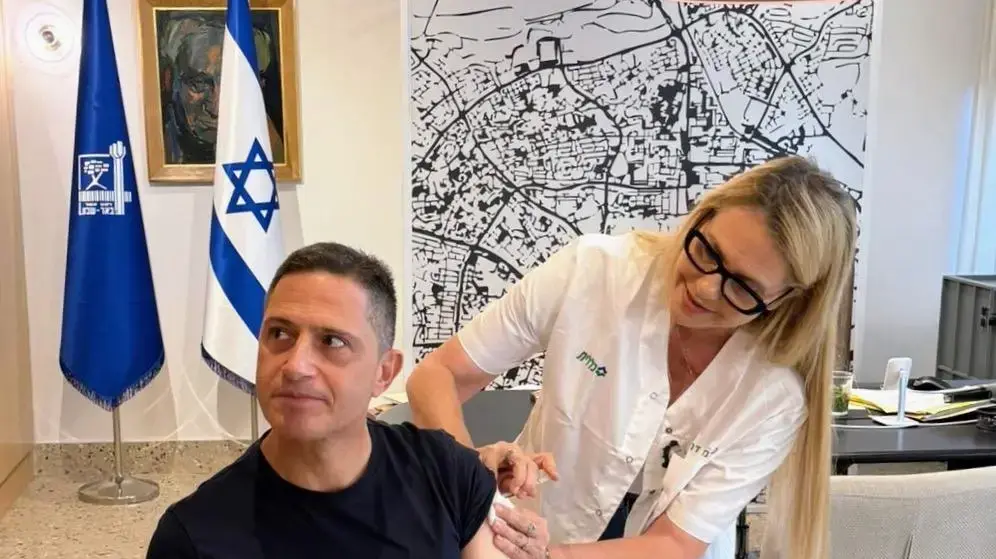 ראשי הערים בדרום מתחסנים לשפעת