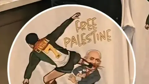 החולצה שפרסם אריק קאנטונה החולצה שפרסם אריק קאנטונה