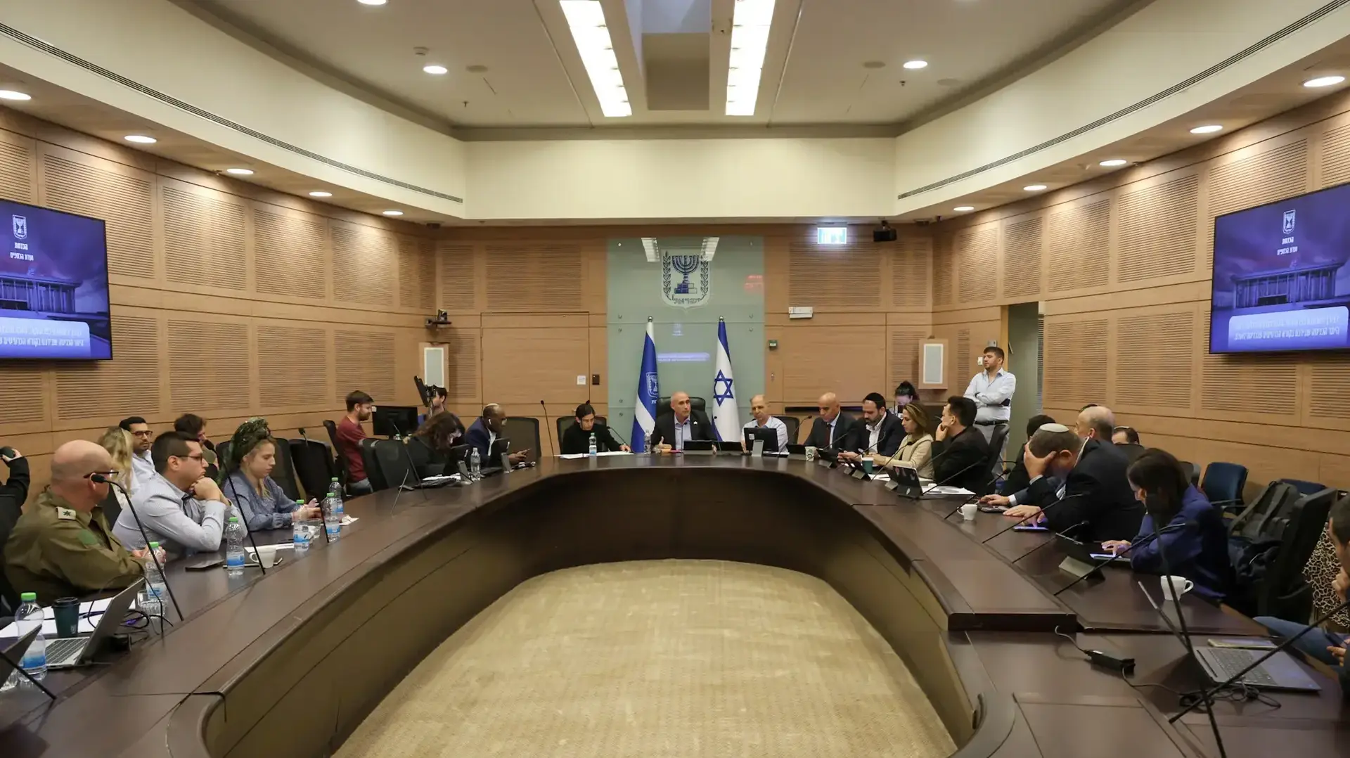 דיון בוועדת הכספים של הכנסת