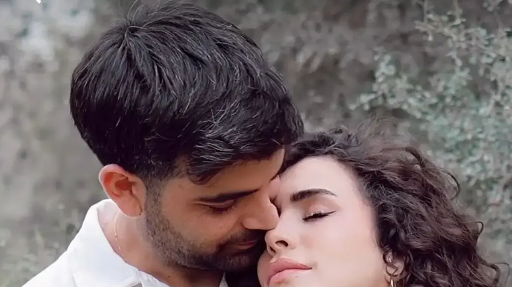 אורין ג'ולי ובעלה גל עמנואל מבשרים על היריון ראשון אורין ג'ולי ובעלה גל עמנואל מבשרים על היריון ראשון