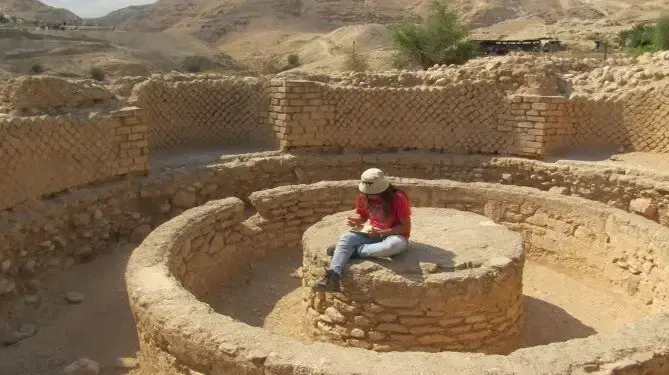 ארמונות החשמונאים ביריחו