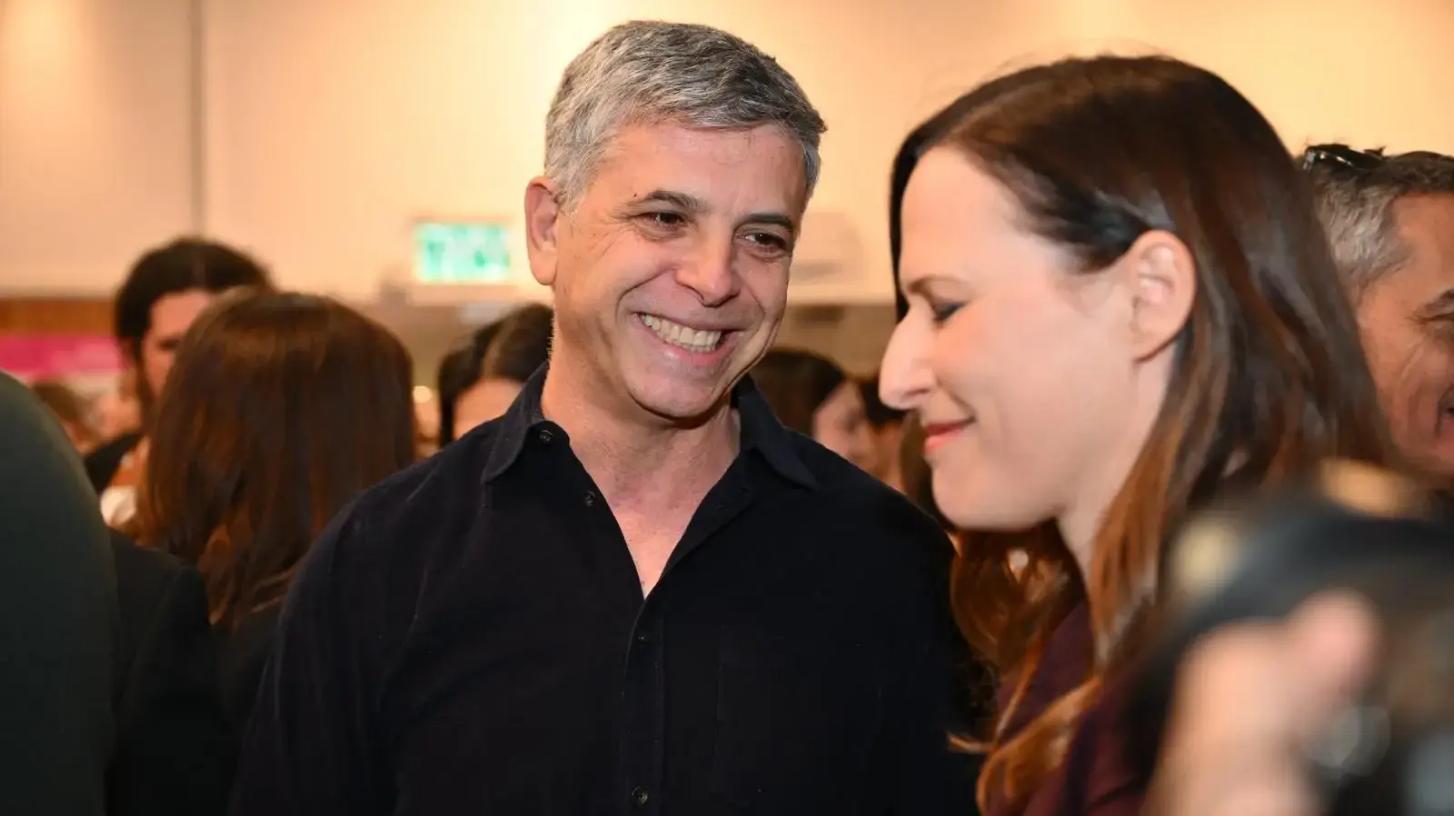 אבי וייס ויונית לוי, כנס להצלת התקשורת החופשית, צוותא ת"א, 9 בדצמבר 2025
