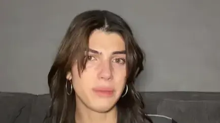 אלאיה הוף
