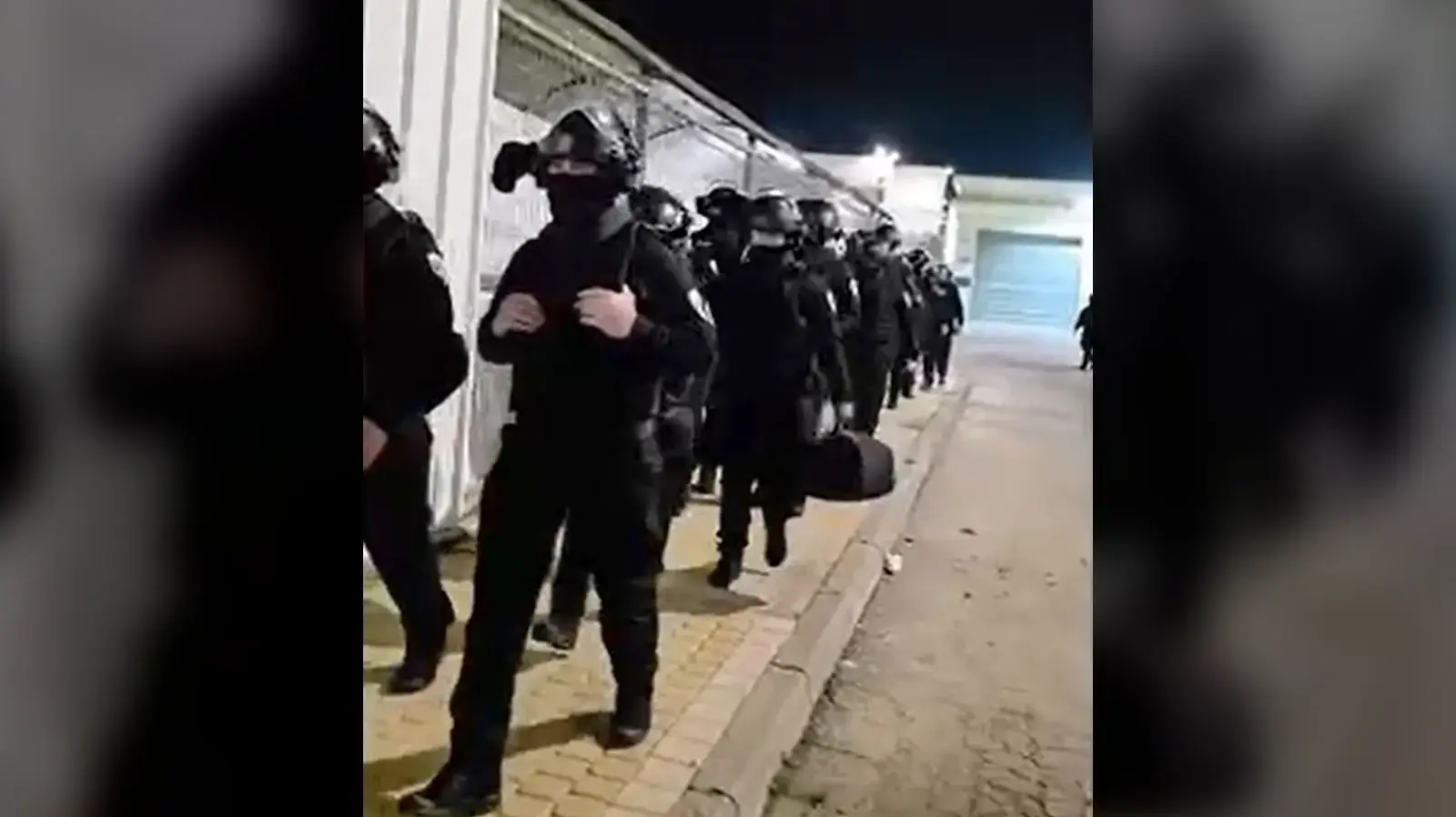 פשיטת שב"ס על בית הסוהר דקל