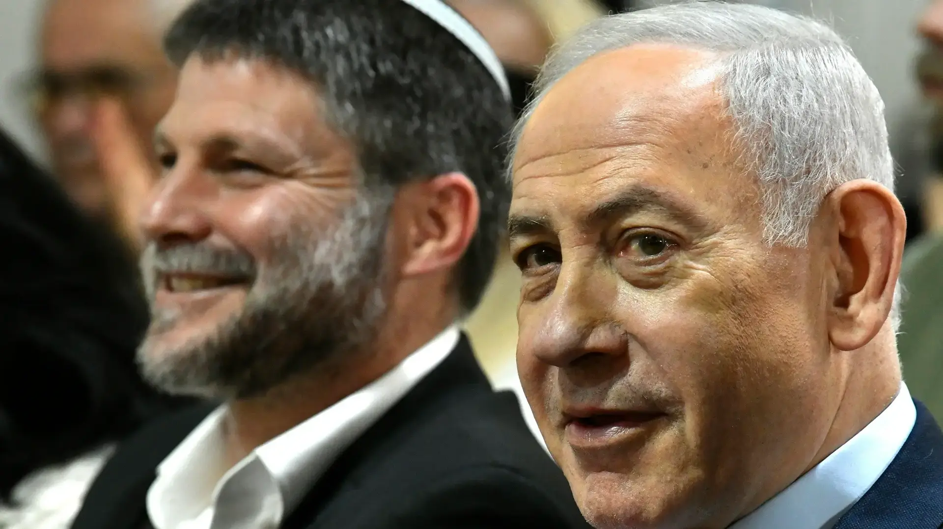 רה"מ בנימין נתניהו, שר האוצר בצלאל סמוטריץ',טקס הארכת הקו האדום של הרכבת הקלה לראשון לציון, 25 בדצמבר 2025