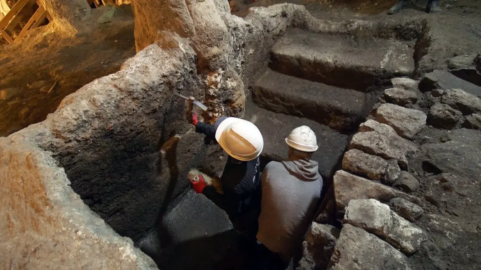 עבודות חשיפת מקווה הטהרה מימי בית שני