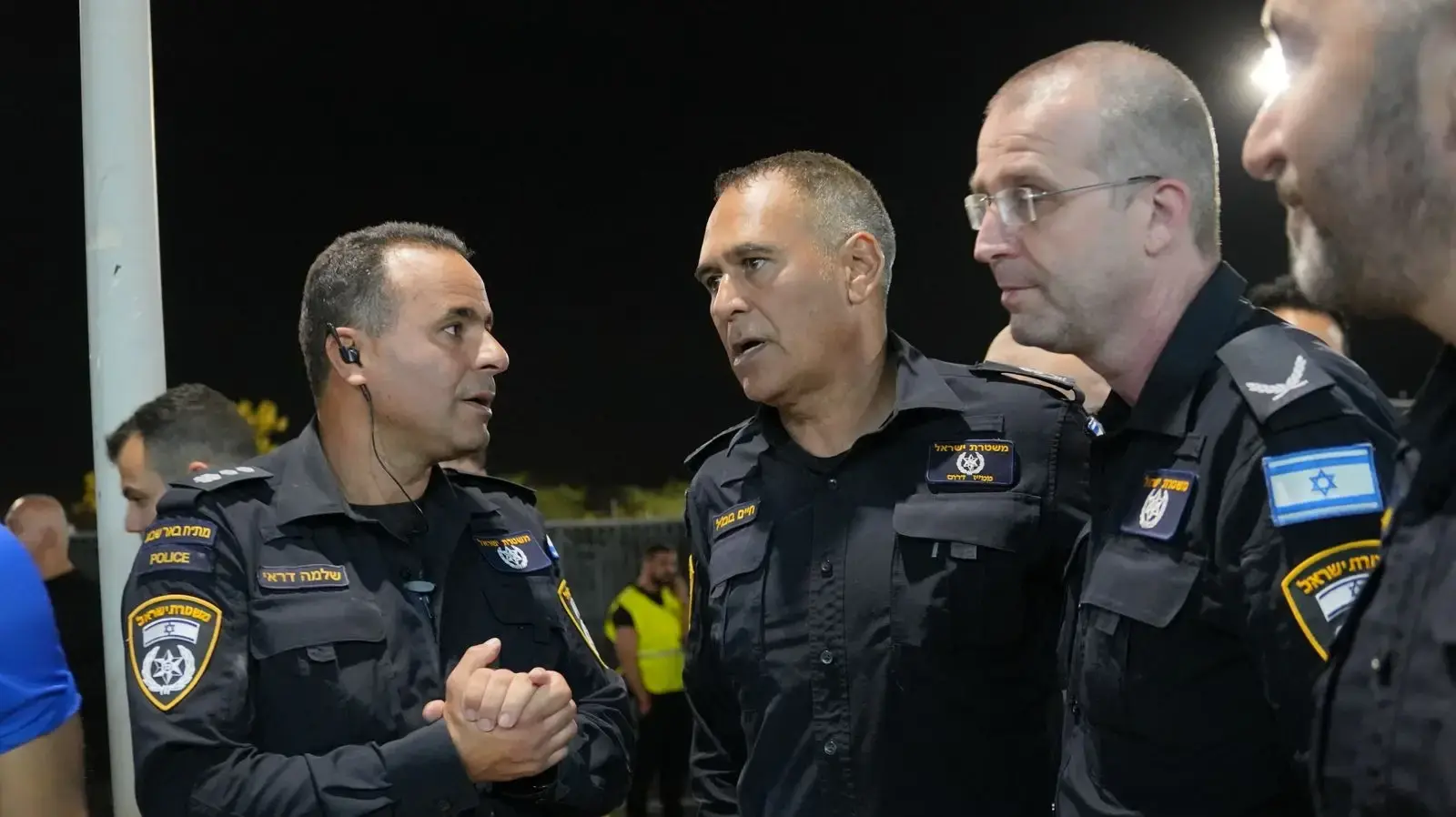 קציני המשטרה בתראבין