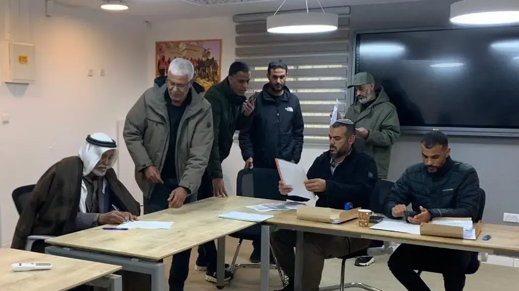 חתימה על הסכמי הסדרה בשגב שלום