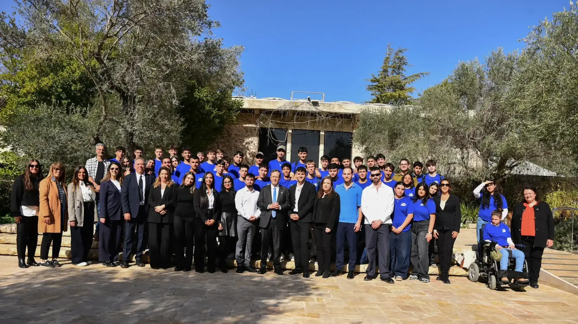 בני נוער מציגים מיזמי הסברה חדשניים בבית הנשיא