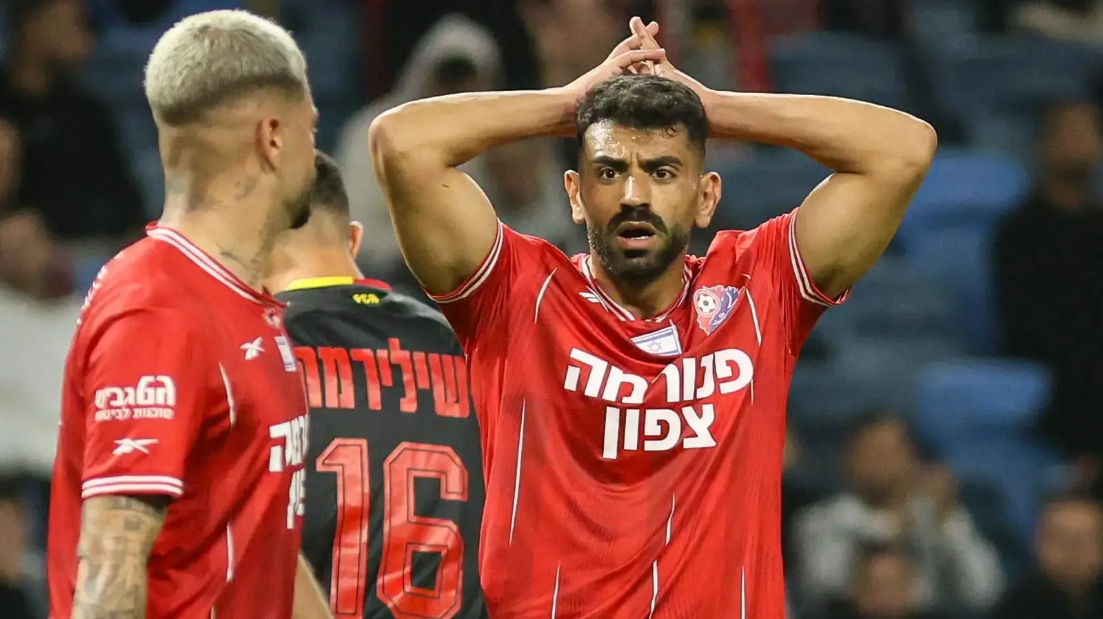 שחקן הפועל חיפה, רועי זיקרי