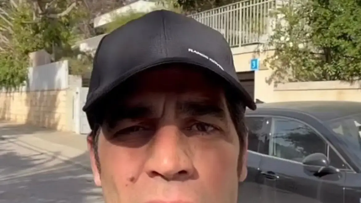 אביב גפן מחקה את מרדכי דוד