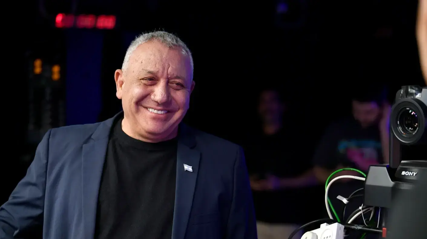 גדי איזנקוט מתארח ב"סרי ושלזינגר" , פברואר 2026