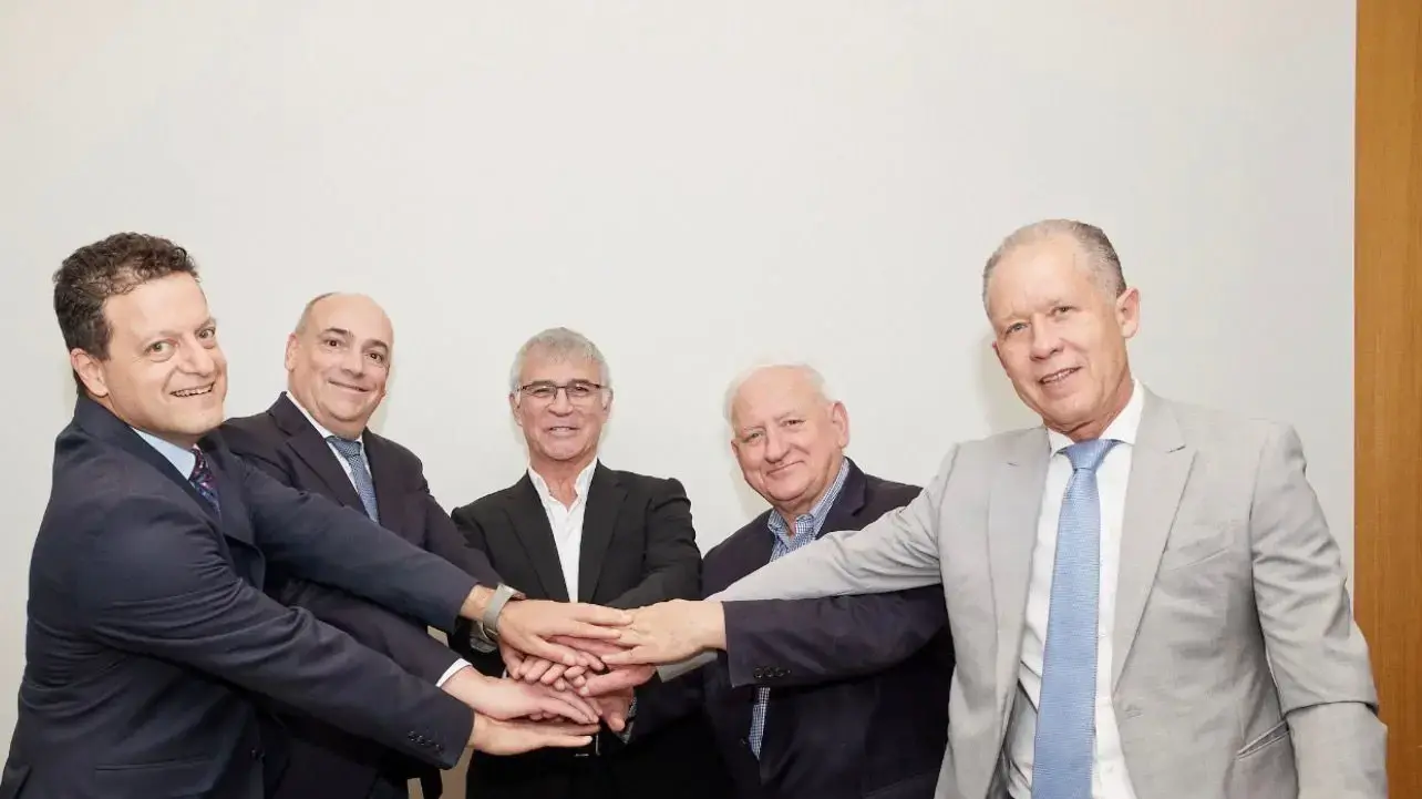 גילון בק, יאיר סרוסי, ישי דוידי, רולף האבן-יאנסן וסאמר חאג' יחיא