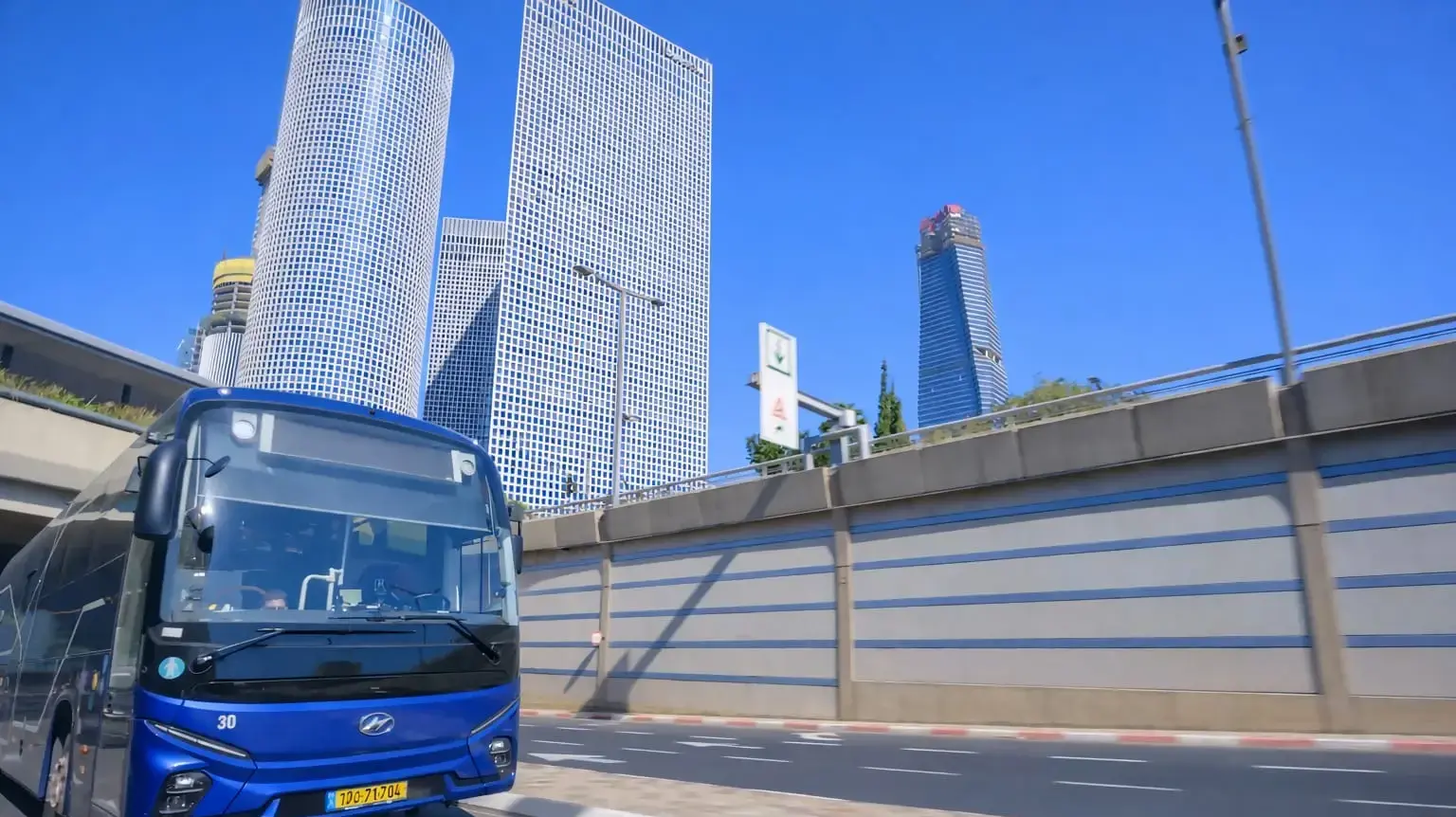 שאטלים הנתיבים המהירים משפיים לתל אביב