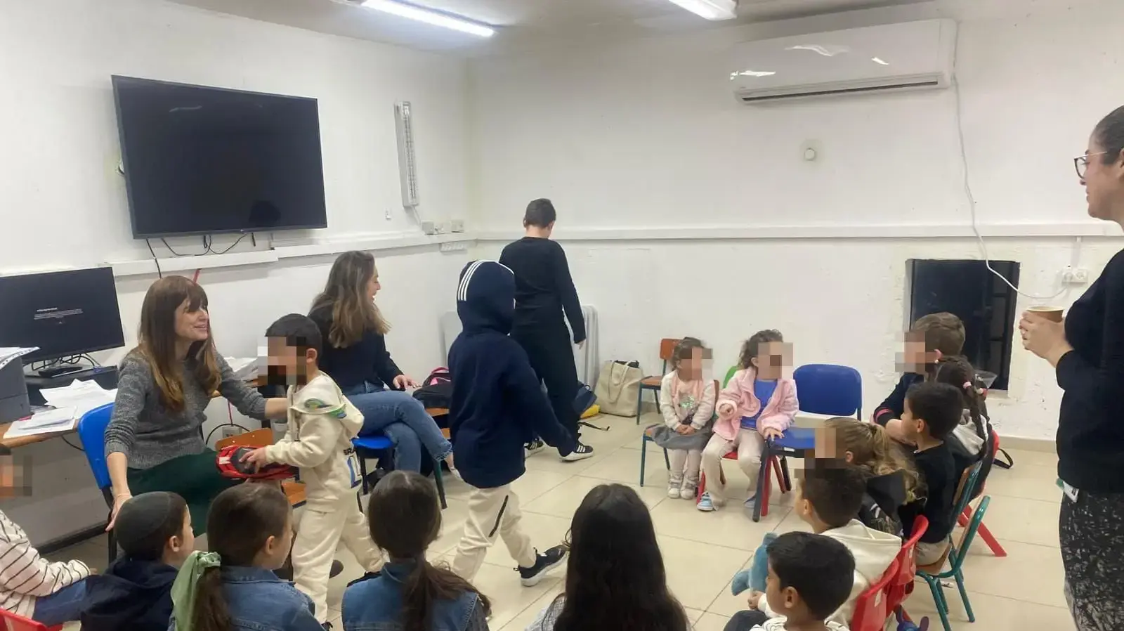 מועדוניות לילדי העובדים