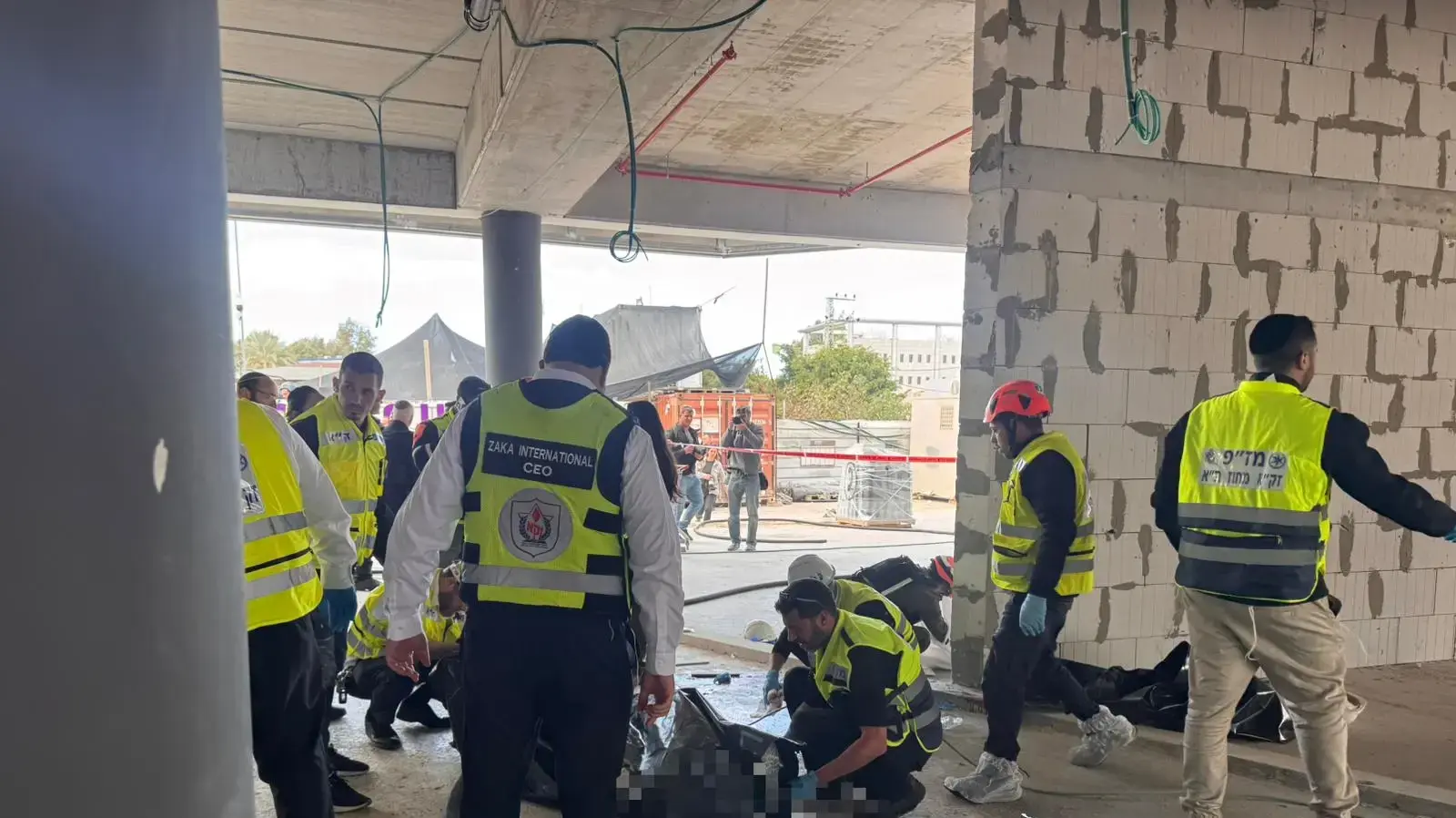 זירת נפילה באתר בניה, יהוד, 9 במרץ 2026
