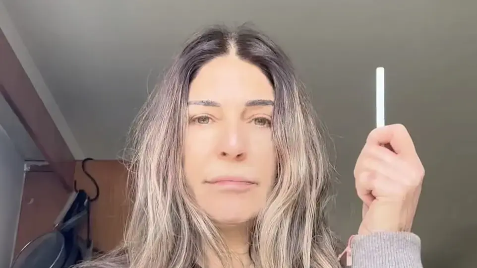 סיגל שחמון חזרה לעשן בעקבות המתח שהיא חווה