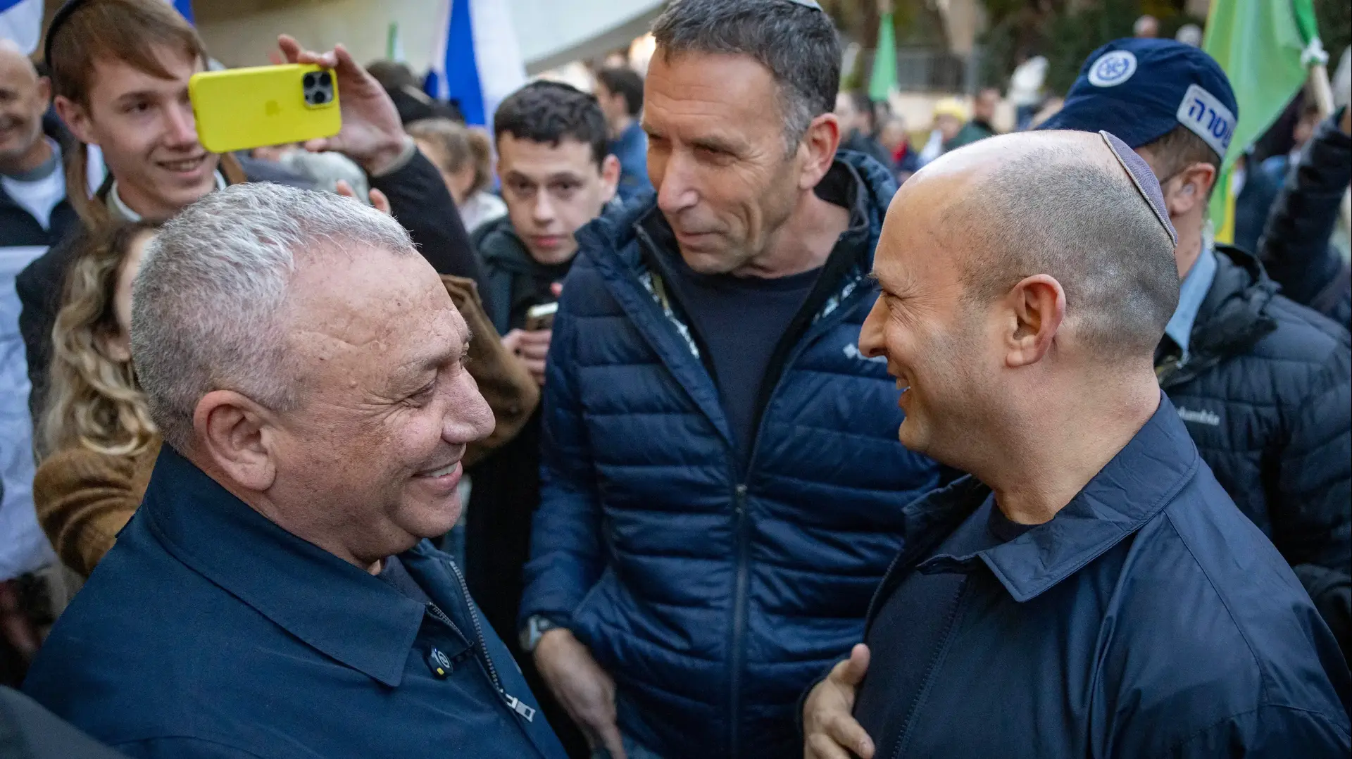גדי איזנקוט, נפתלי בנט, 15 בינואר 2026