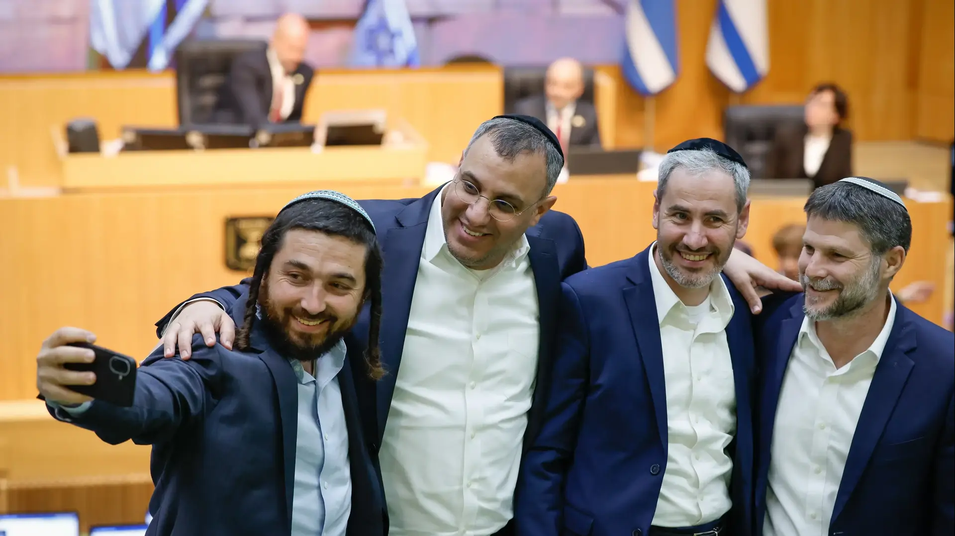 בצלאל סמוטריץ', צבי סוכות. הצבעה על תקציב המדינה. 30.3.26