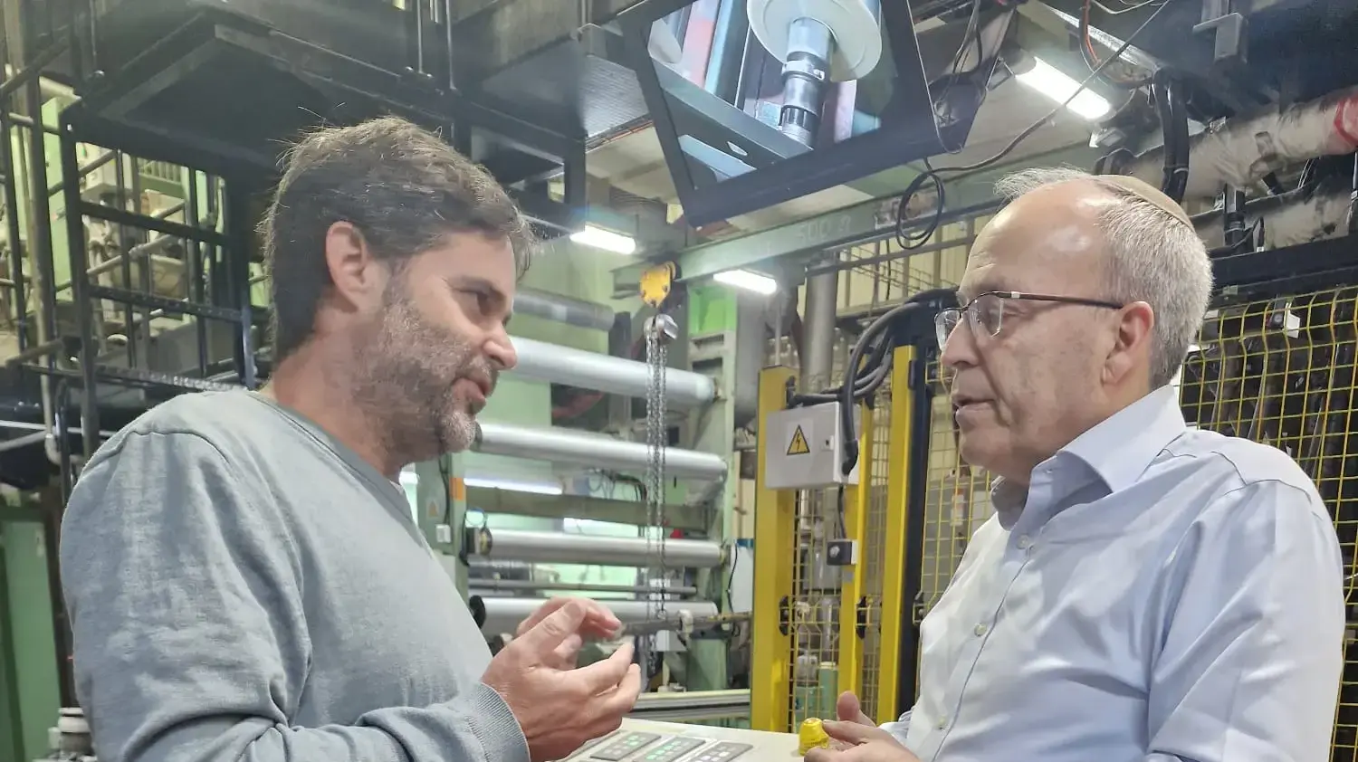 נשיא התאחדות התעשיינים בסיור במפעלי הנגב
