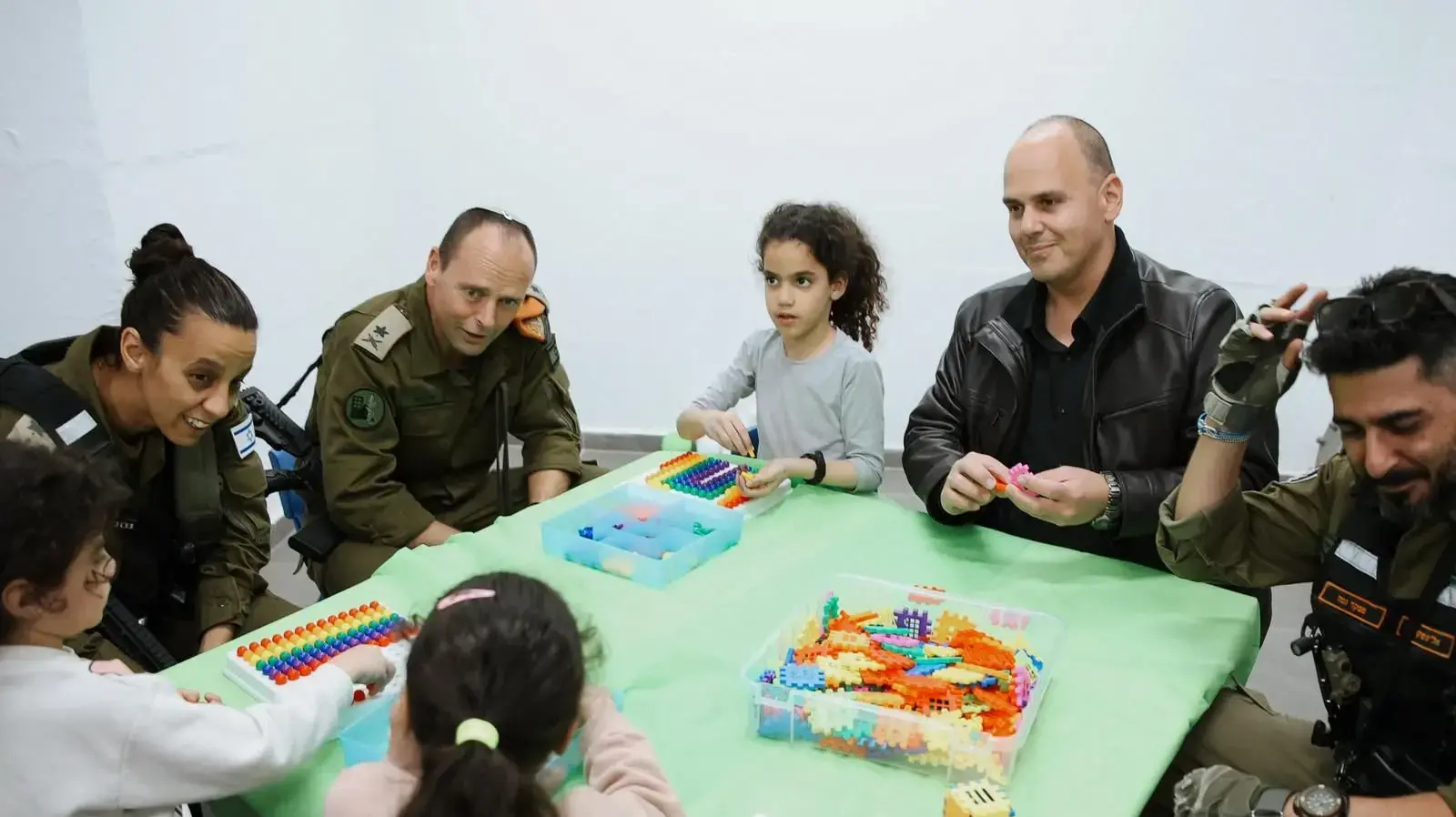 בת-ים הודיעה שתפתח אחרי פסח את גני הילדים וחלק מכיתות הלימוד, בהתאם להנחיות.