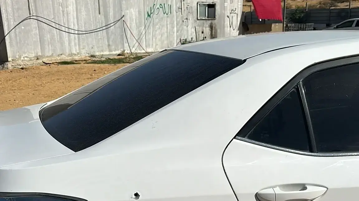 סימני ירי על רכב בנגב, ארכיון